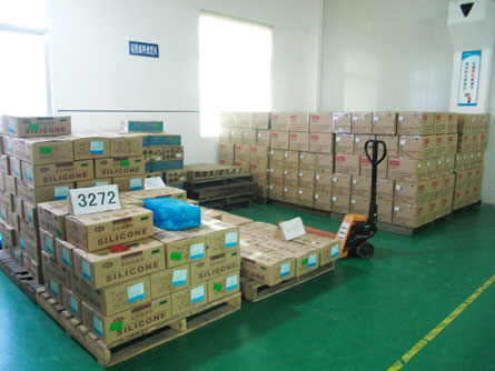 倉(cāng)庫(kù)一角